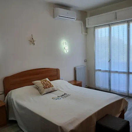 P059 - Porto Recanati, Trilocale A 200mt Dal Mare Lägenhet